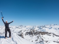 Cris on the summit of Mazzaspitz (Ski touring Avers March 2019)