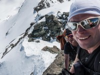 On the ridge (Ski touring Avers March 2019)