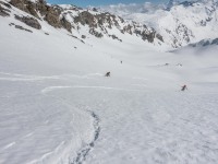 Skiing back down (Ski touring Avers March 2019)