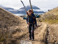 Craig sets off (Ski Touring Snowy Gorge Hut Aug 2021)