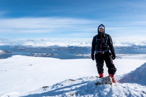 Cris at the top of Botnjfellet (Ski Touring Tromso, April 2022)