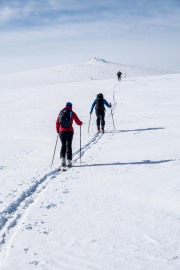 Heading to the top of Botnjfellet (Ski Touring Tromso, April 2022)