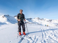Cris at our turnaround (Ski Touring Tromso, April 2022)