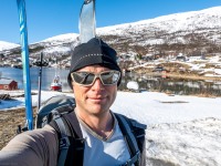 Cris goes solo (Ski Touring Tromso, April 2022)