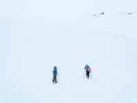 Low contrast touring (Ski Touring Tromso, April 2022)