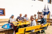 Drinks at the car park (Ski touring Weidener Huette March 2022)