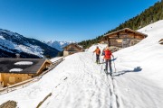 Setting off in the afternoon (Ski touring Weidener Huette March 2022)