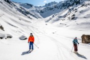 Skiing down (Ski touring Weidener Huette March 2022)