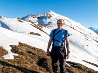 Cris and grass (Ski touring Weidener Huette March 2022)