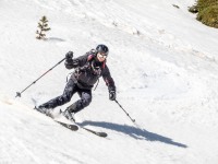 Markus descending (Ski touring Weidener Huette March 2022)