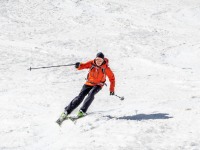 Reinhard turns (Ski touring Weidener Huette March 2022)