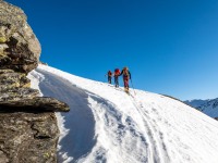 Skinning up (Ski touring Weidener Huette March 2022)