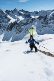 Brendan sinking in as he carries his skis (Skitouring Kuehtai March 2019)