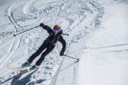 Rachel on the descent (Skitouring Kuehtai March 2019)