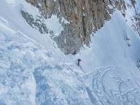 Rachel nearing the saddle (Skitouring Kuehtai March 2019)