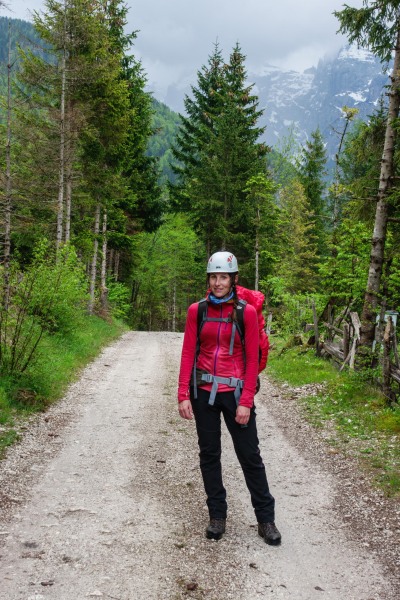 Leonie walking (Slovenia 2019)