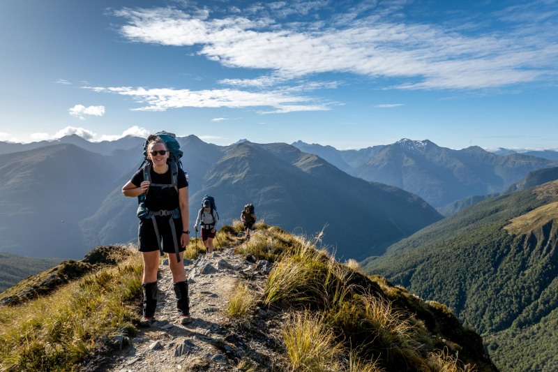 On the ridge to Brewster Hut (Doof trip South Dec 2023)