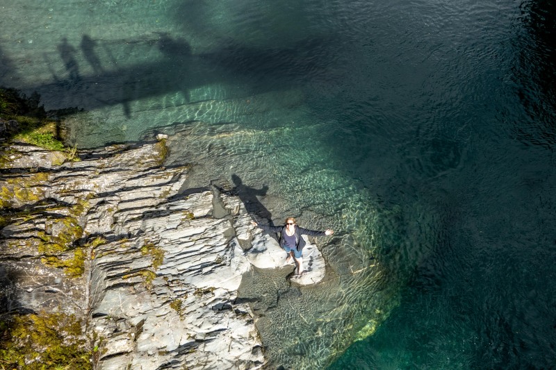Pip at the Blue Pools (Doof trip South Dec 2023)