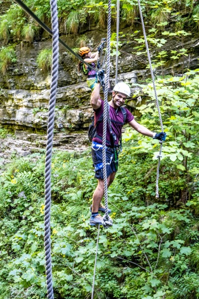 Pedro on one of the bridges of the Postalmklamm Klettersteig (Summer Holidays August 2022)