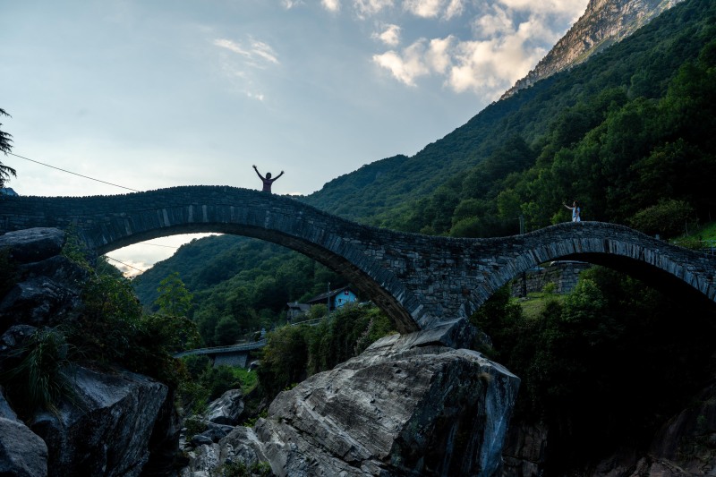 Ari on the Verzasca valley bridge (Summer Holidays in Ticino Aug 2025)