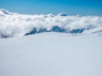 Snow and jagged peaks (Tongariro Adventures July 2021)