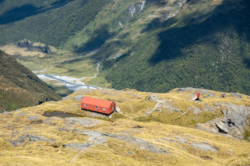French Ridge Hut and toilet (Adventures with Craichel Jan 2022)