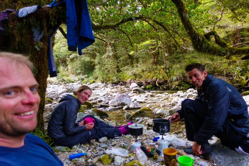 Camping in Jupiter Creek (Garibaldi 2019)