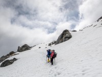 Blue sky during the ascent (Gillespie Pass Tramp Nov 2021)