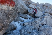 Leonie walking down (Brenta Dolomites 2016)