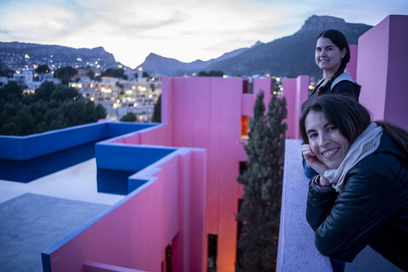 Anaïs and Ariadna at the rooftop pool (Xmas Holidays Dec 2022)