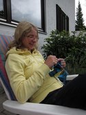 Kathi knitting (Sonthofen, Allgäu) resize