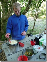 Cris cooks up a noodle feast (Sandfly Bay, Abel Tasman)_resize