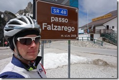 Cris at passo Falzarego (Cycling Dolomites)