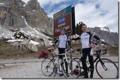 Marco and Thomas at passo Falzarego (Cycling Dolomites)