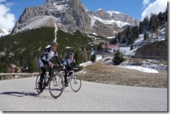 Thomas and Marco cruising up to passo Pordoi (Cycling Dolomites)