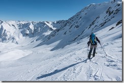 Leonie descending (Arlberger Winterklettersteig March 2017)