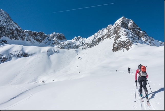 Touring up to the Wechnerscharte (Skitouring Kuehtai March 2019)