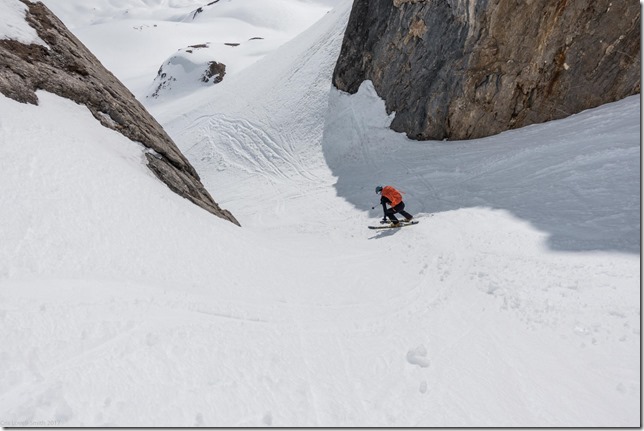 Craig skiing back down to the hut (Jamtalhuette-Heidelbergerhuette April 2017)