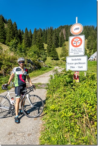The pass road begins (Cycling Vorder Hoehi Sept 2023)