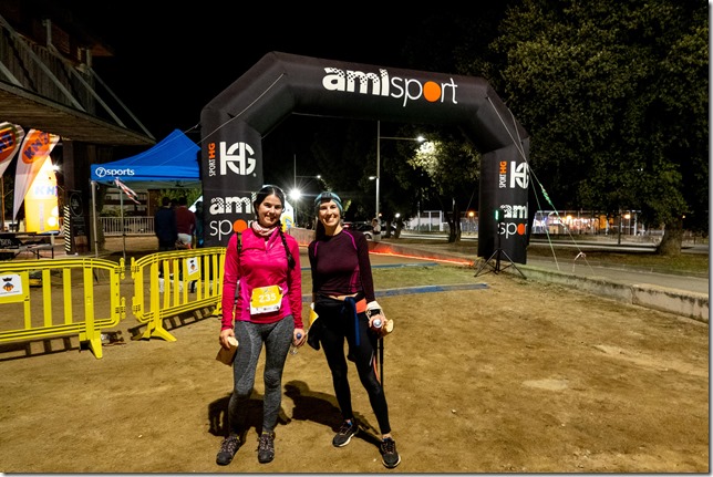 Anaïs and Ari at the finish line (La Nocturna Trinxavambes 2023)