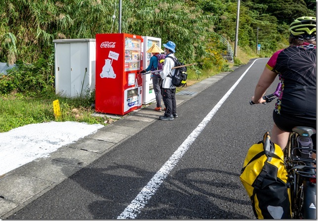 Pilgrims need coke too (Japan 2024)